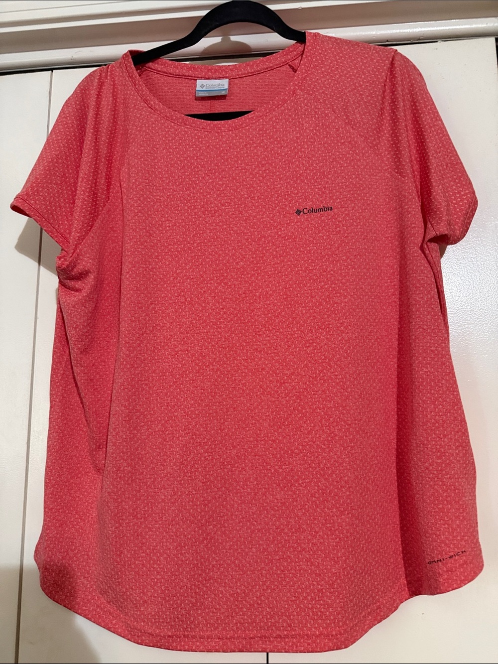 Columbia Women’s Coral Pink Short-Sleeve Performance Tee